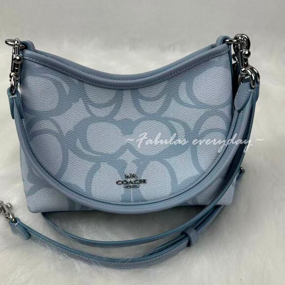 Coach Laurel Small Shoulder Bag In Sketch Signature Canvas In Ice Blue CBI05 NWT - Picture 2 of 9
